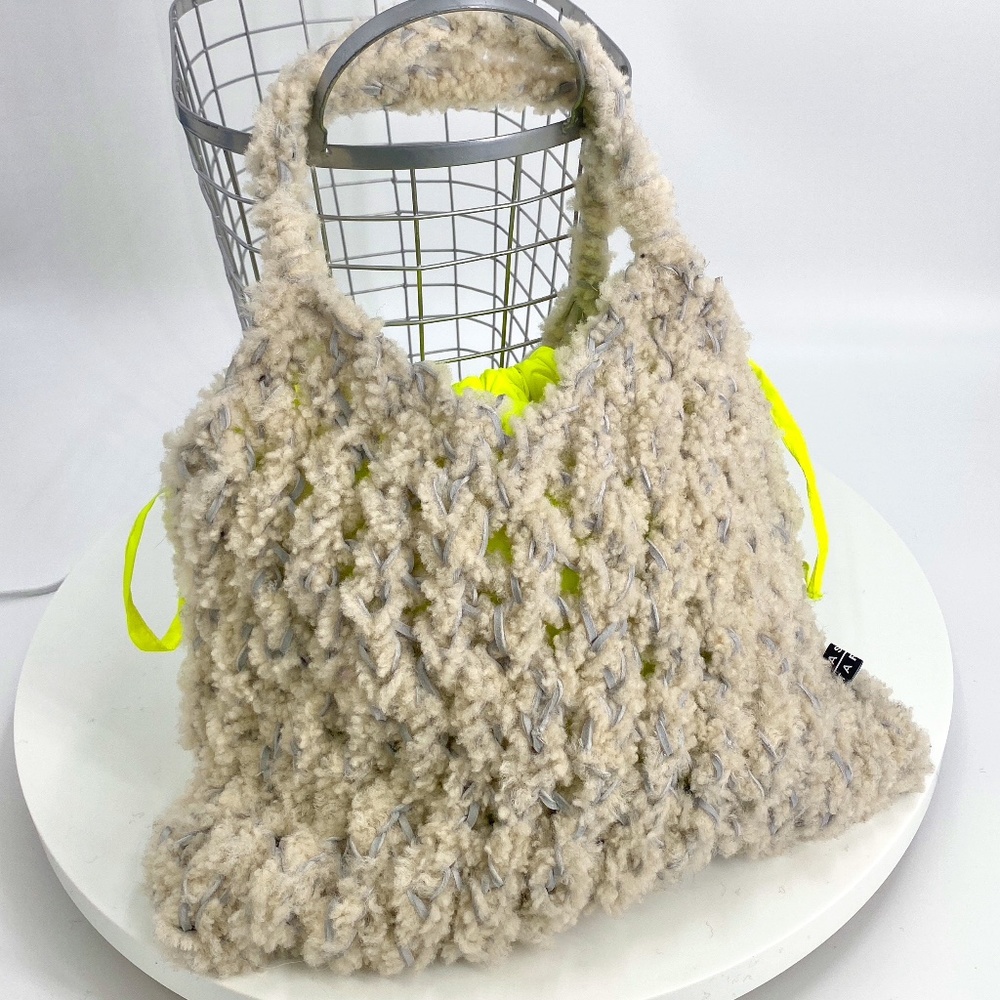Real Shearling Knit Tote bag with a Detachable Nylon Pouch